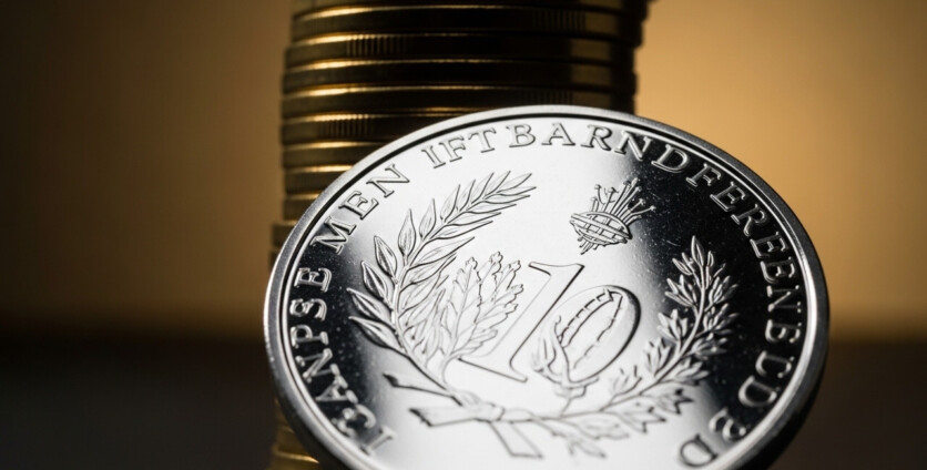 Could Gold Climb Higher While Silver Outshines It Soon?