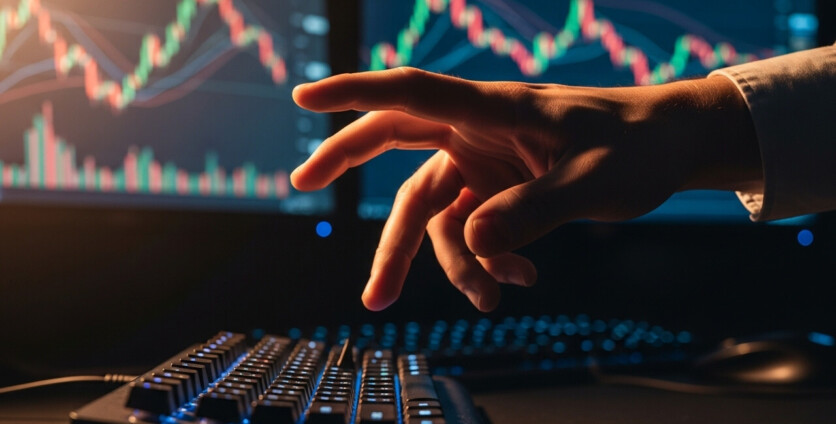 What Happens When Currency Traders Buy on Margin? A Comprehensive Guide