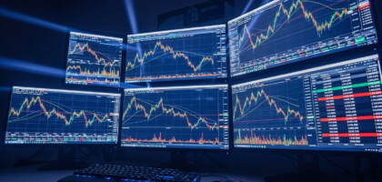 Forex Day Trading: Potential Earnings and Factors to Consider