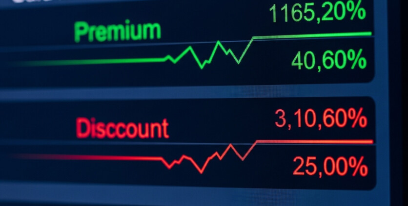 How Can You Tell if a Bond is Trading at a Premium or Discount?