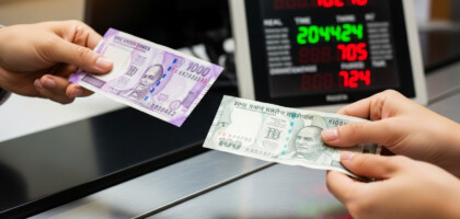 Stuti Forex Pvt Ltd: A Comprehensive Guide to Money Changers Near Dwarka, Delhi