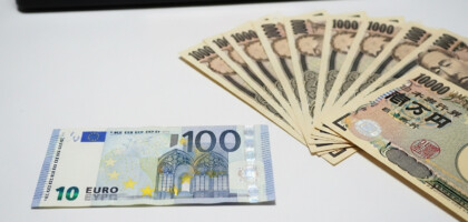 On April 3, 2013, One Euro Could Be Exchanged for How Many Japanese Yen?