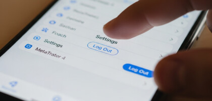 How to Log Out of MetaTrader 4 on iPhone: A Comprehensive Guide