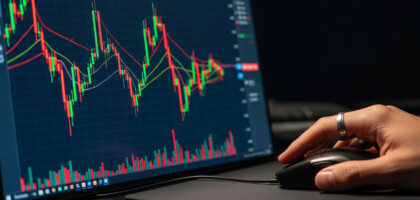 A Deep Dive into MetaTrader 4 Historical Data Providers for Flawless Backtesting