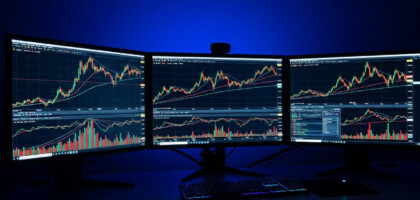 A Comprehensive Review: The Ultimate Guide to Trading with Technical Indicators in Forex